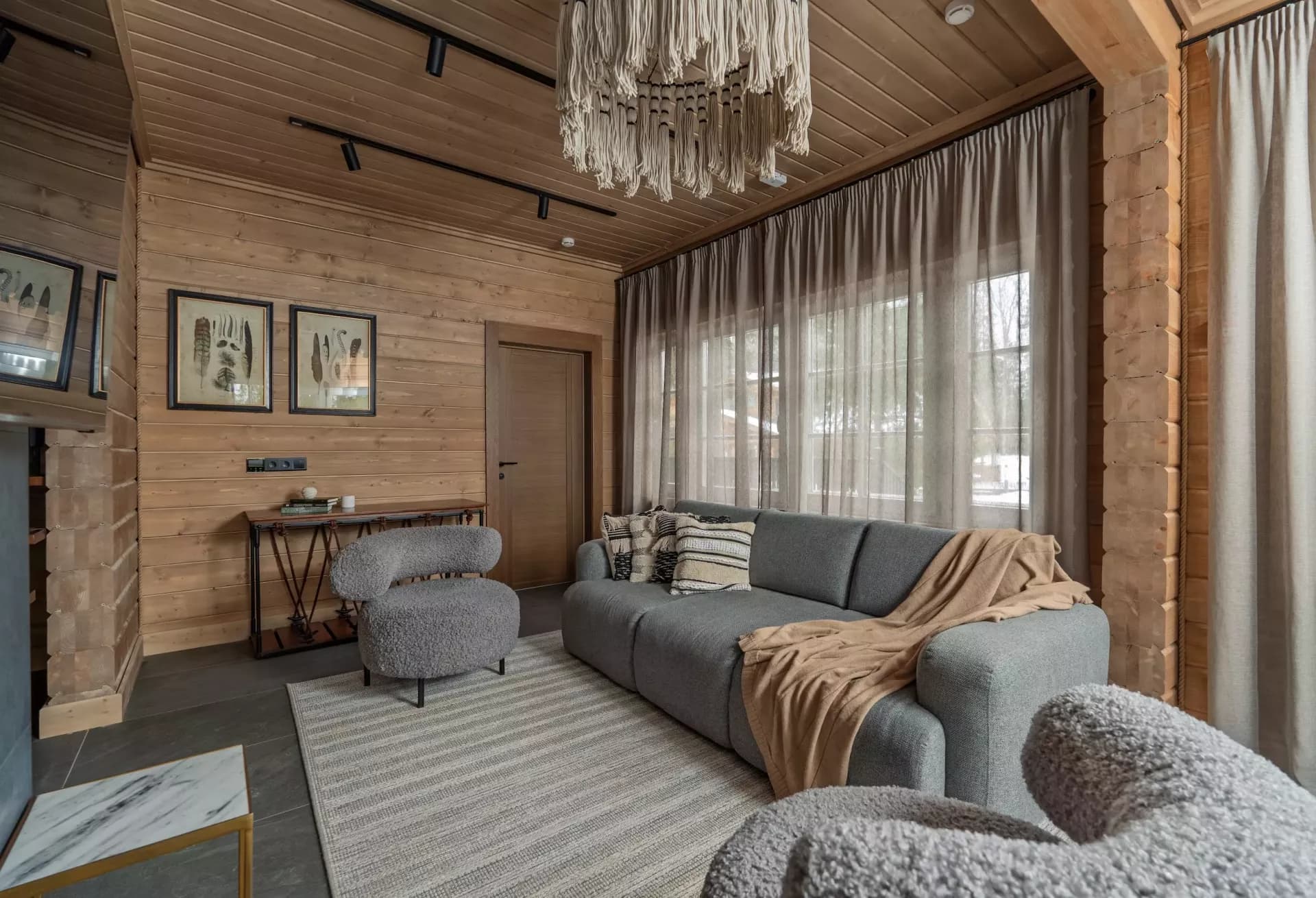 Коттедж с мансардой Алтай