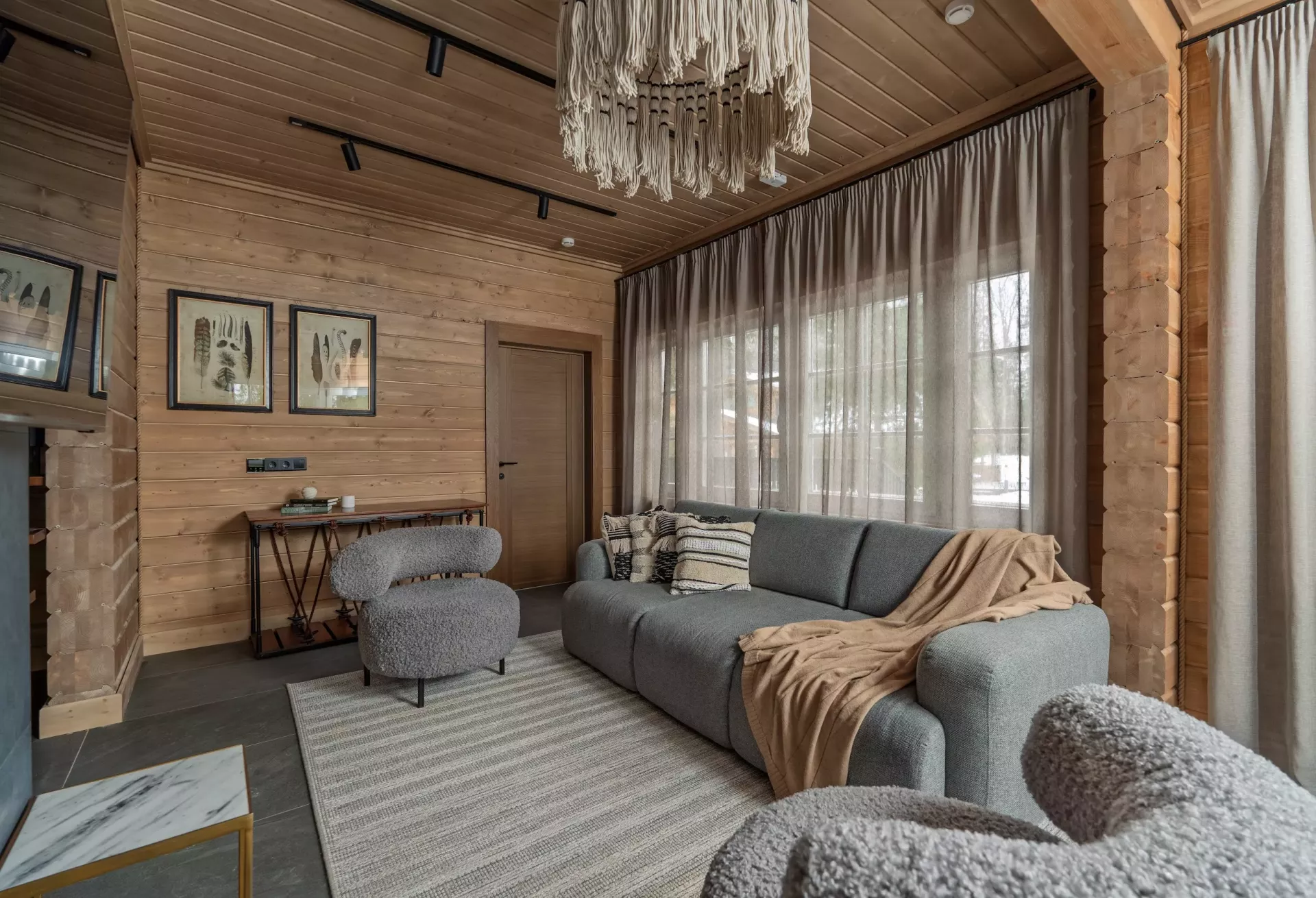 Коттедж с мансардой Алтай